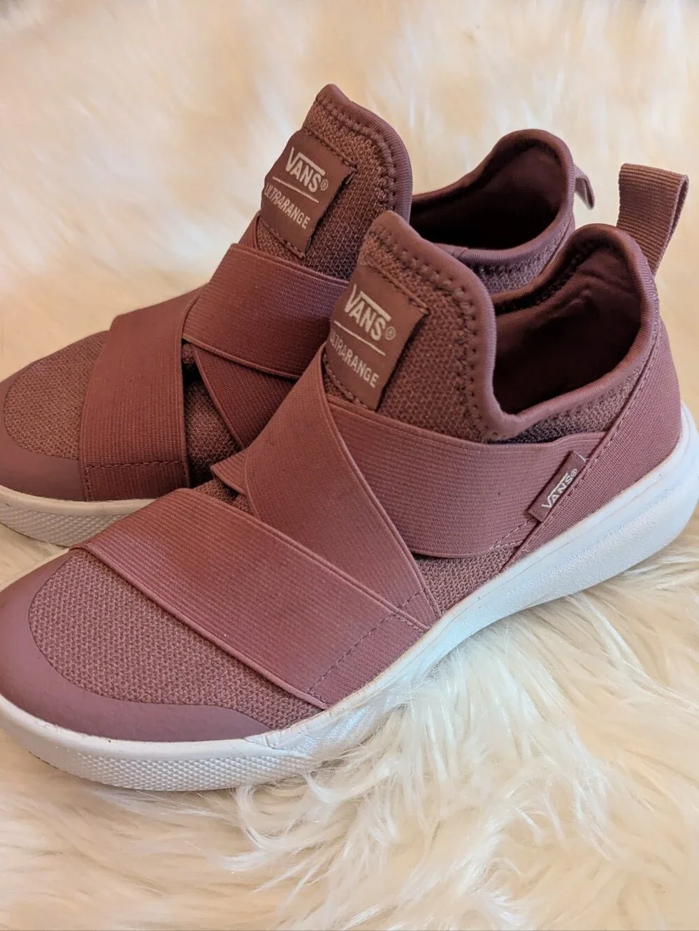 Vans Ultrarange Gore Pink Sneakers
